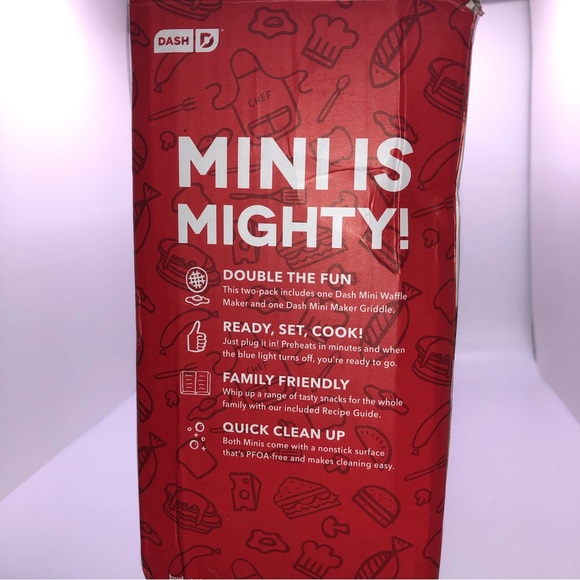 Mini Waffle Makers (2 pack) - Picture 4 of 6